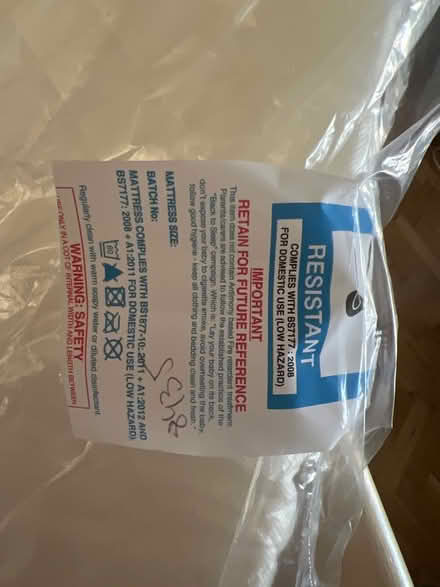 Photo of free Bed/ Moses basket for newborn baby (NW11 Temple Fortune) #2