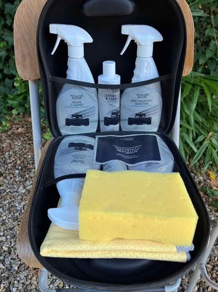 Photo of free Williams racing car washing kit (Westcott) #2