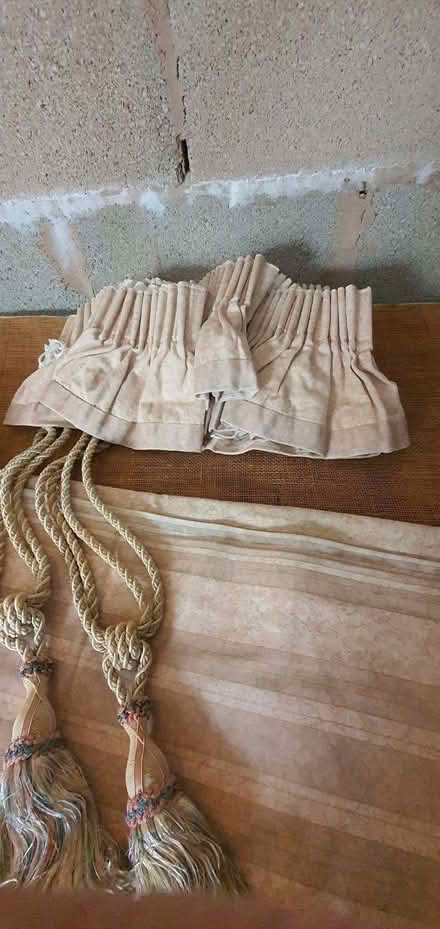 Photo of free Neutral colour, lined curtains for bay window. (Bolton le Sands LA5) #3