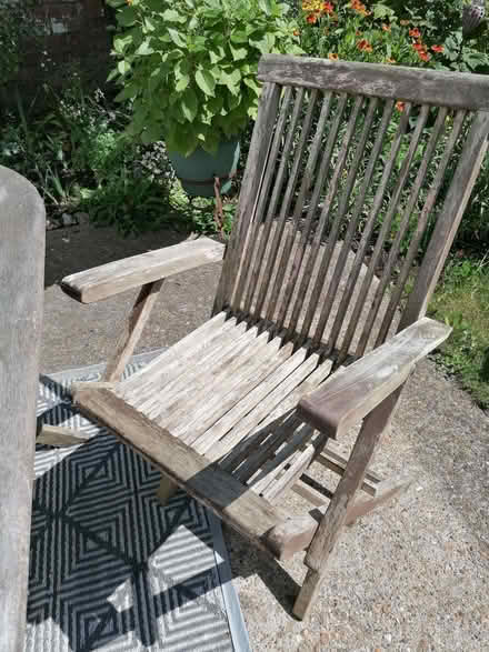 Photo of free garden furniture (Worthing BN11) #1