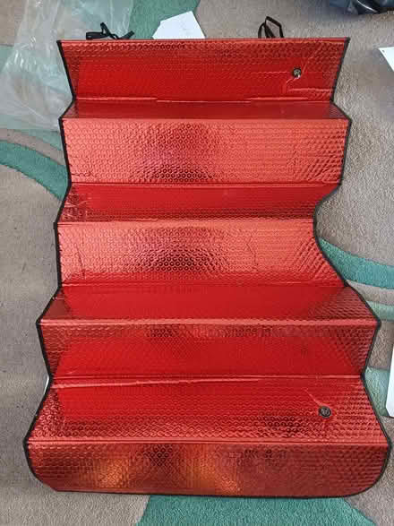 Photo of free Windscreen sun blanket (Morley DE21) #2