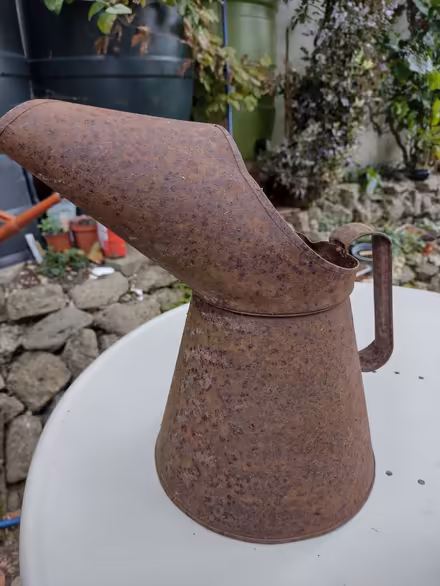Photo of free Old oil can? (Summertown OX2) #1