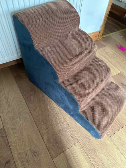 Photo of free Dog “stairs” (LU2 Round Green) #2