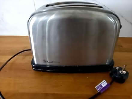 Photo of free Stainless steel toaster (Pinehurst SN25) #1