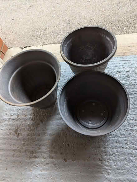 Photo of free 3 Plant Pots (West Worthing BN11) #2