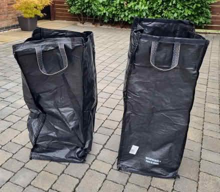Photo of free 2 x heavy duty extra large bags (SY1) #1