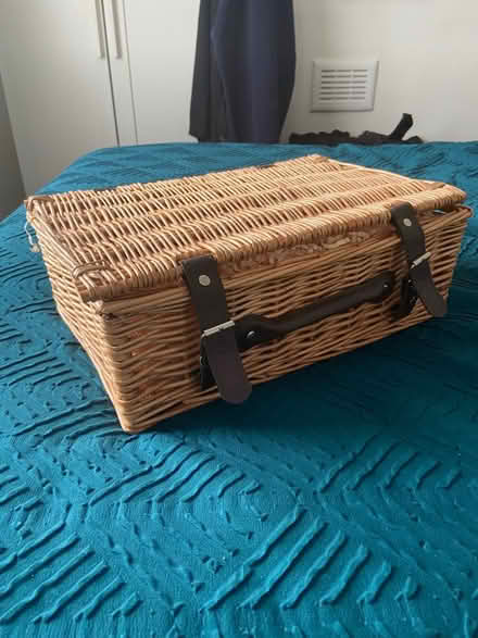 Photo of free Gift basket and filling (Morden SM4) #1