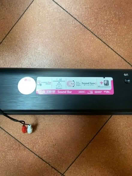 Photo of free LG Soundbar (Summertown OX2) #2