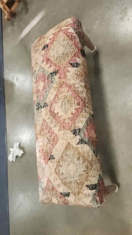 Photo of free Ottoman (Dunstable) #1