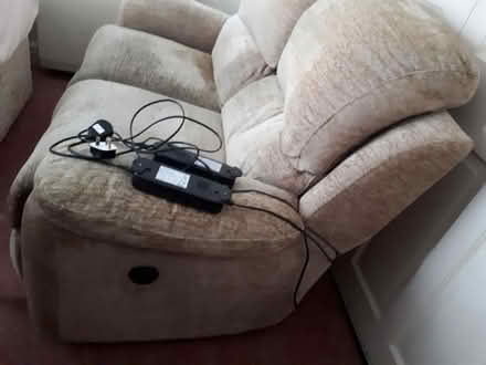 Photo of free Recliner sofa (Wallingford) #4