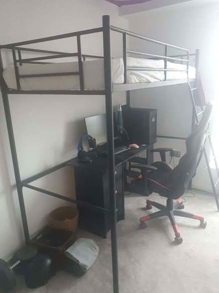 Photo of free 3.5ft single metal bunk bed (Hove BN3) #1