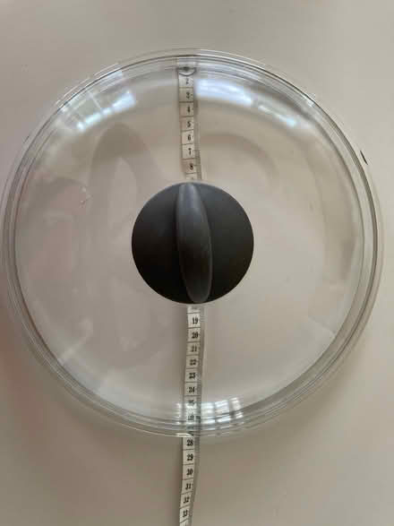 Photo of free Glass lid. (Bourne PE10) #2