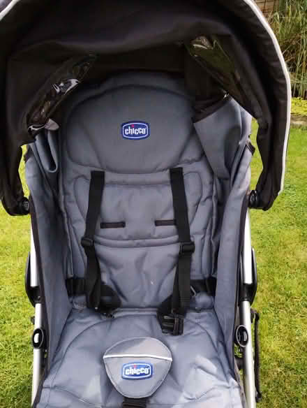 Photo of free Chicco pushchair. (White Moss ST7) #4