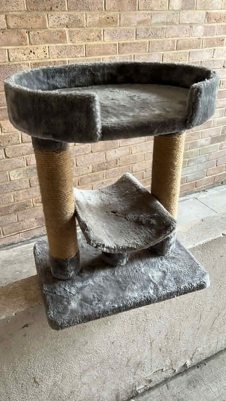 Photo of free Cat seat with scratcher (West Ham Park) #1