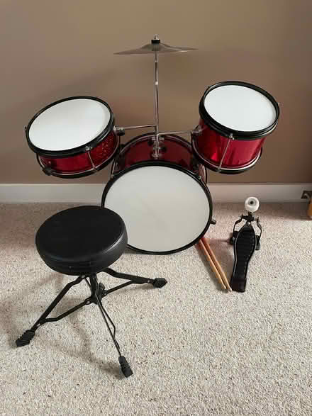 Photo of free Child’s drum kit (Little Chalfont HP6) #1