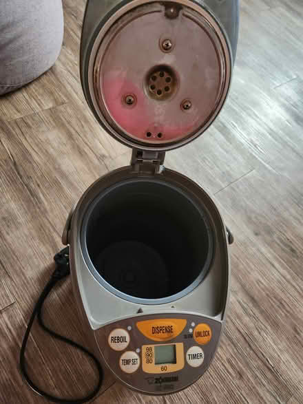 Photo of free Kettle and thermal pot (Hougang Street 11) #3