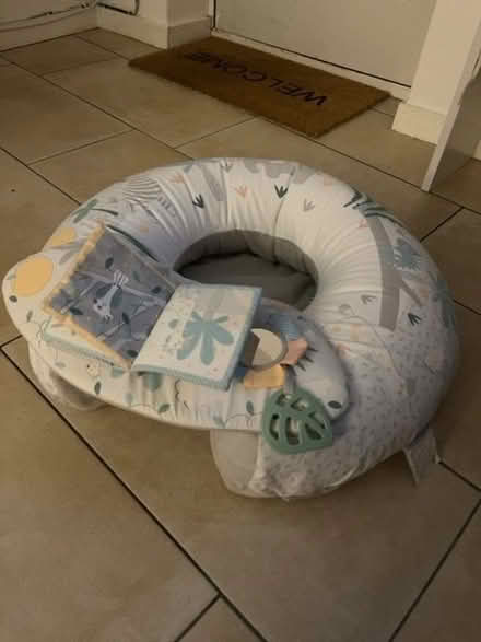 Photo of free Baby seat (Erith DA7) #1