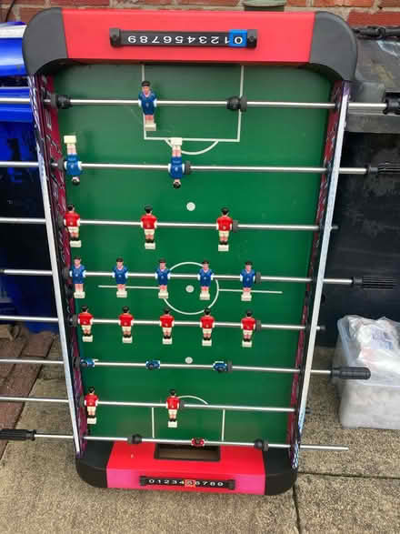Photo of free Man united football table (Denton M34) #1