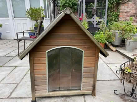 Photo of free Large dog kennel (Spital CH63) #1