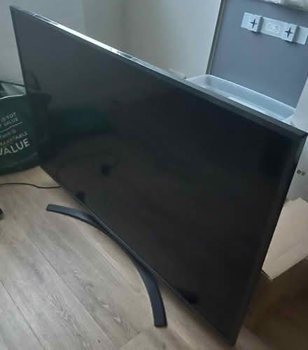 Photo of free BROKEN 54 inch LG TV with remote (Tonbridge) #1