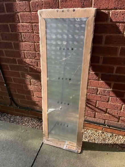 Photo of free Mirror (Woodley) #1