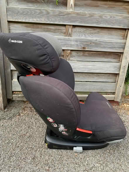 Photo of free 2 car seats (Lower Weston) #2