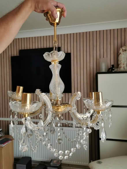 Photo of free Light fitting (Adeyfield. HP2) #1