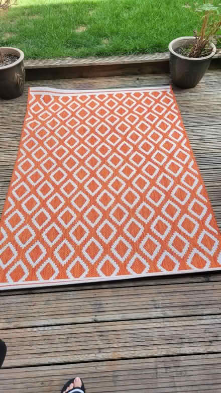 Photo of free Outdoor Orange Rug (Streatham Common) #2