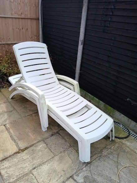 Photo of free Sun loungers (Luton lu2) #1