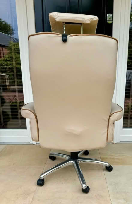 Photo of free Office Chair see Pics and text (Cobham, Surrey) #3