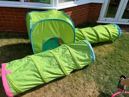 Photo of free Kids tunnels and tent (Woodley) #1