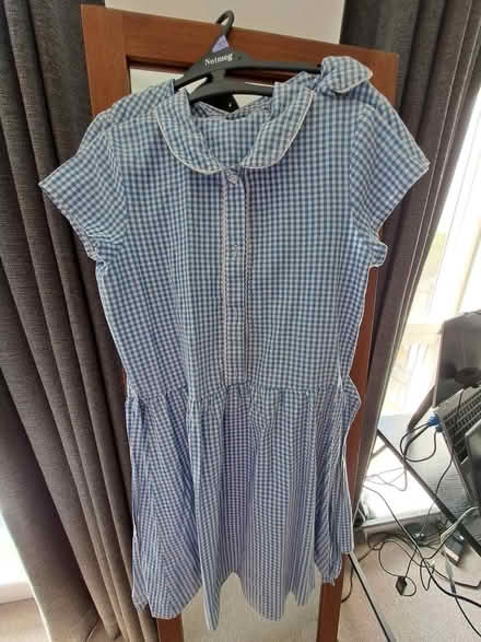 Photo of free School Uniform (RG6) #1
