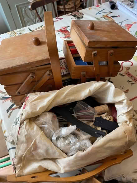 Photo of free Vintage sewing box and items (Caerphilly CF83) #2