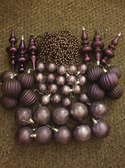 Photo of free Purple Christmas Decorations (Pr90dy) #1