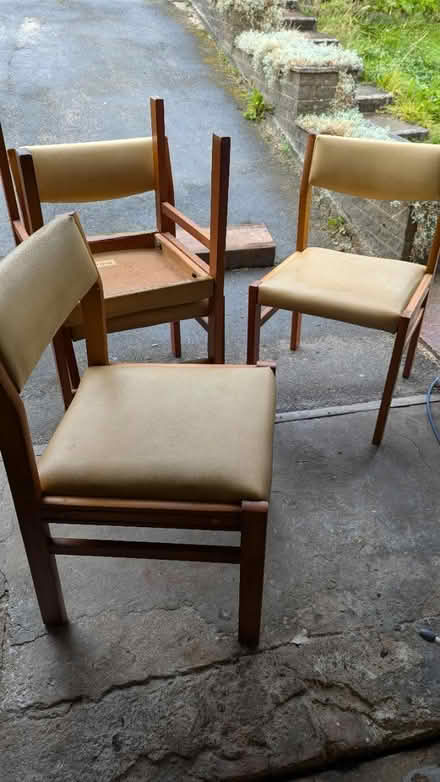 Photo of free Midcentury German chairs + table (Stalybridge, SK15) #1
