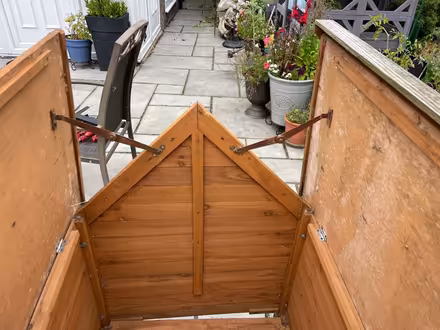 Photo of free Large dog kennel (Spital CH63) #4