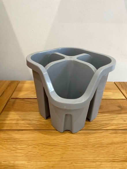 Photo of free Cutlery utensil drainer (Amersham HP7) #1