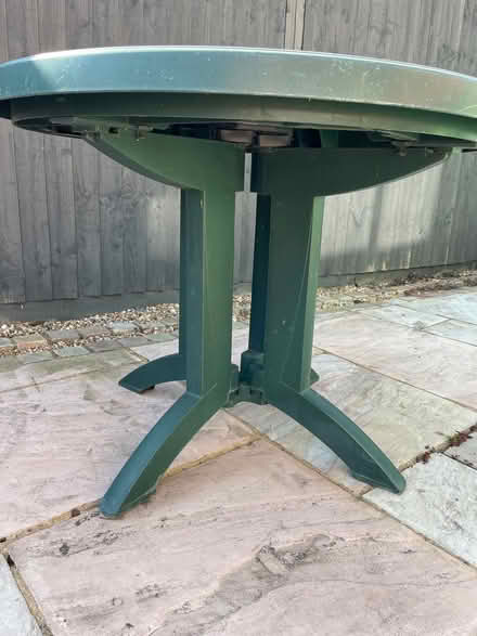 Photo of free Outside Garden Table & Chairs (Byfleet KT14) #4