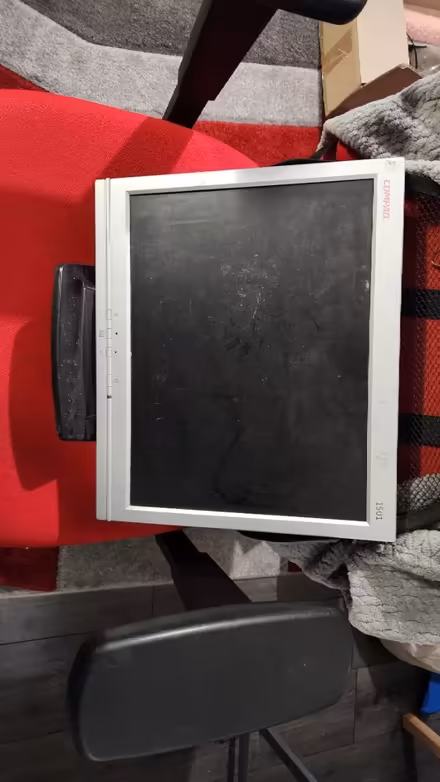 Photo of free monitor screen (Enfield) #1