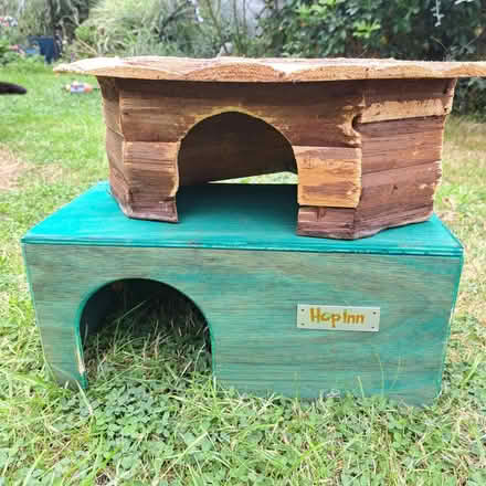 Photo of free 2 used guinea pig homes (Warwick CV34) #1