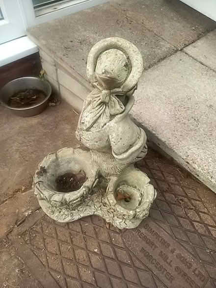 Photo of free Garden ornament Duck and flower containers (Barnard's Green WR14) #1