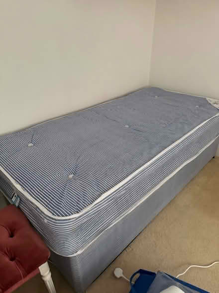 Photo of free Single bed (Solihull Bentley Heath) #1