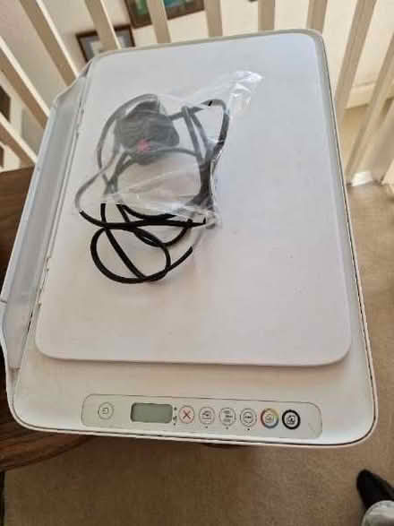 Photo of free HP Deskjet Printer 2622 (CT2) #1