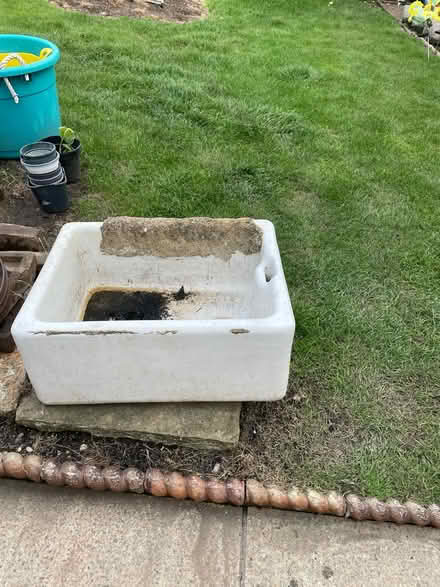 Photo of free Belfast sinks x 3 (Amersham HP7) #3