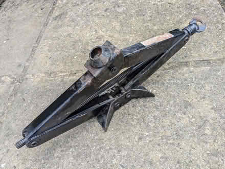Photo of free Car scissor jack (Riverhead TN13) #1