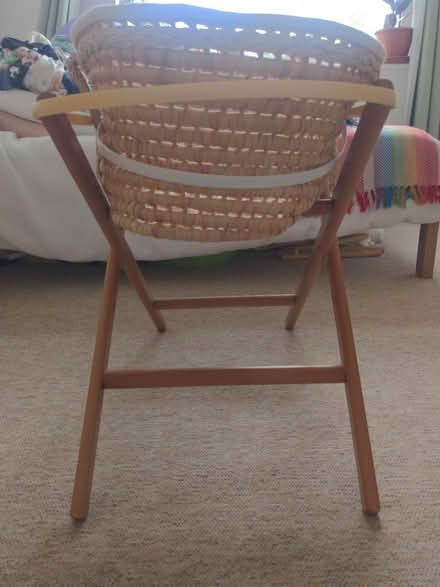 Photo of free Moses basket for newborns (N17, Tottenham) #4