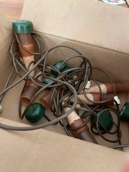 Photo of free Clay water spikes (Neyagawa river glen, oakville.) #1