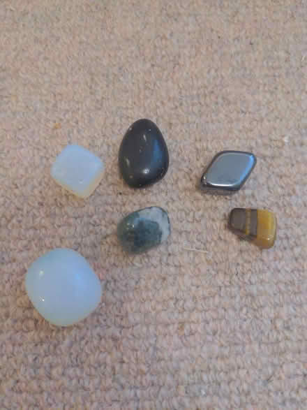 Photo of free Small crystals (Deddington OX15) #1
