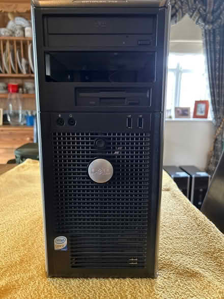 Photo of free Dell Optiplex desktop computer (Leyland PR26) #1