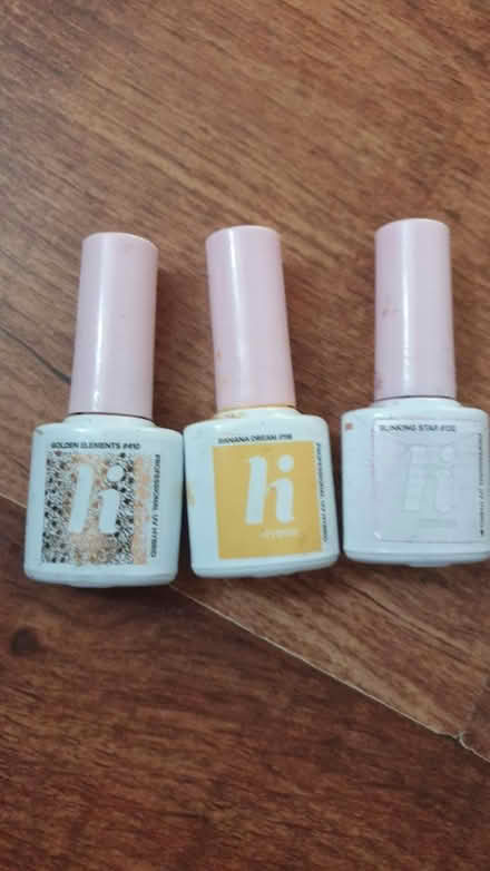 Photo of free Uv hybrid nail polish (TW7) #1